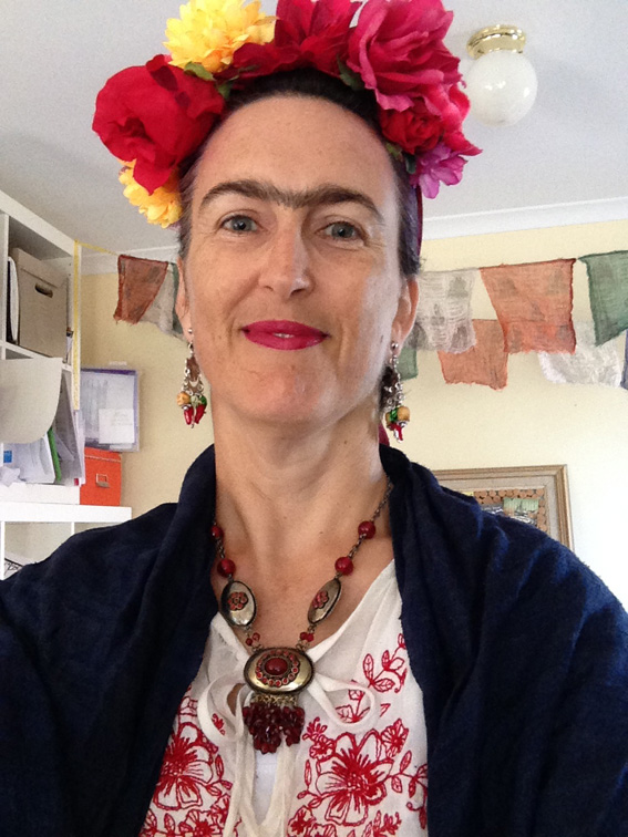 Me_asFridaKahlo
